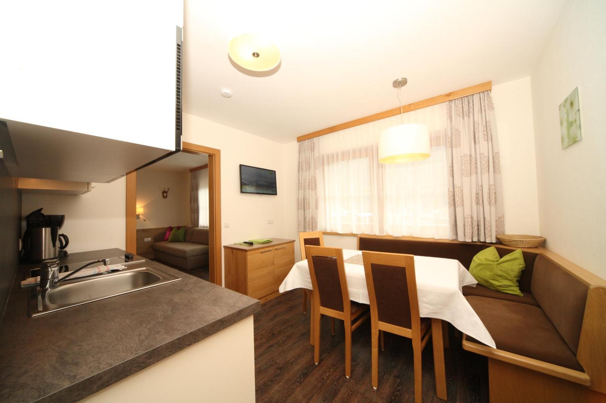 Appartement Kristall Шладминг Экстерьер фото